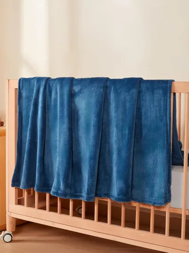 Vista 3 de TILLYOU Manta de forro polar para niños pequeños, 60 x 80 pulgadas, suave y cálida, para niños y niñas, color azul oscuro