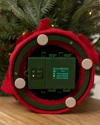Vista 2 de Balsam Hill Fraser Fir - Árbol de Navidad de mesa de 3.5 pies
