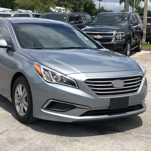 Vista 3 de CHEDA Parrilla delantera, compatible con Hyundai Sonata 2015 2016, montaje de rejilla superior con moldura cromada Hyundai Sonata, Asamblea