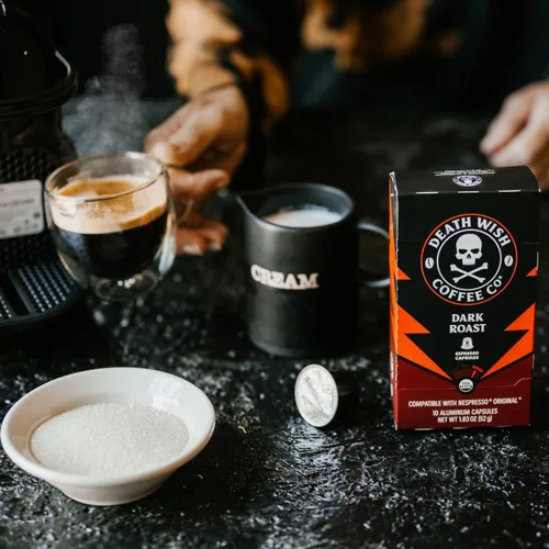 Vista 7 de Death Wish Coffee Cápsulas de tostado oscuro para máquinas originales Nespresso Organic & Fair Trade Arabica & Robusta, Baker's Chocolate & Cherry