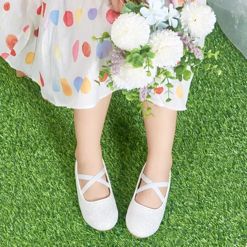 Vista 3 de Otter MOMO Zapatos planos de bailarina para niñas pequeñas y niñas pequeñas, zapatos de vestir para fiesta escolar