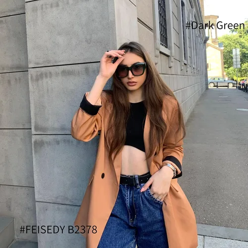 Vista 2 de FEISEDY Gafas de sol cuadradas vintage para mujer, de lujo, modernas, con marco grueso, protección UV400, B2378