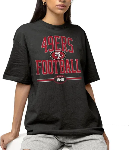 Vista 3 de Hybrid Sports NFL Football Arch - Officially Licensed Adult Short Sleeve Fan Tee for Men and Women