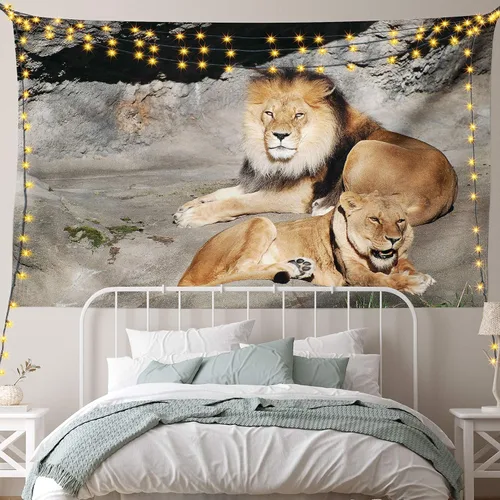 Vista 2 de Ambesonne Tapiz zoológico, leones machos y hembras tomando el sol Hábitat de gatos salvajes, rey de la selva, decoración de tela para colgar