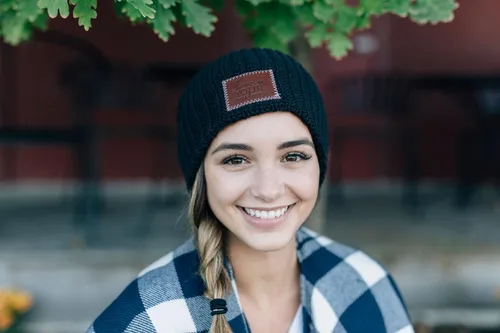 Vista 3 de Love Your Melon - Gorro