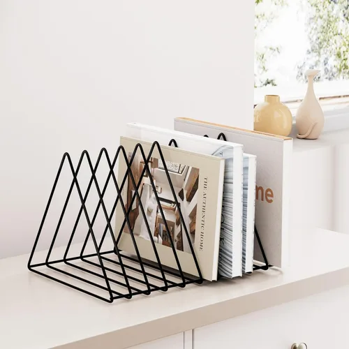 Vista 4 de Urban Deco Organizador de escritorio triangular, soporte para revistero de alambre de metal, 10 secciones, organizador de carpetas de archivos