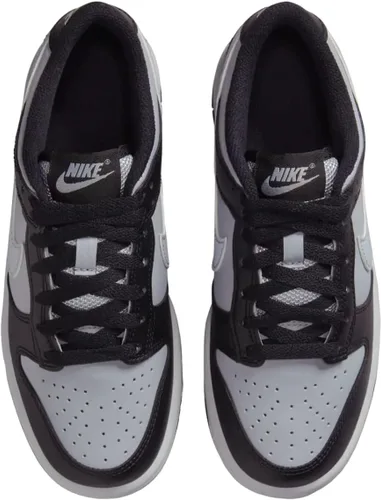 Vista 93 de Nike Kid's Dunk Low Sneaker