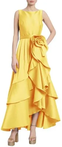 Vista 2 de Badgley Mischka Vestido con volantes en cascada con detalle de roseta
