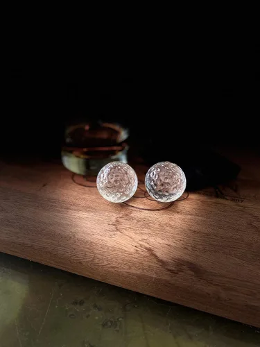 Vista 6 de Enfriadores de whisky y bolsa para congelador - Juego de 2 piedras de whisky de cristal para enfriar vodka, whisky y whisky escocés - Cada piedra