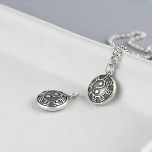 Vista 4 de Women's Small 925 Sterling Silver Yin Yang Pendant Necklace,20 inch Chain