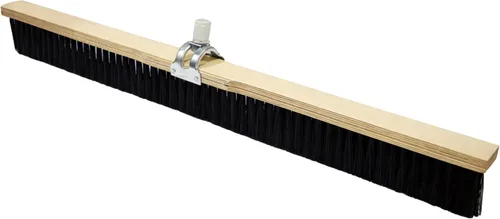 Vista 2 de Bon 82-470 Cepillo de acabado de hormigón 24" Cerdas de estireno negro con mango ajustable Socket 3" Trim para textura de hormigón