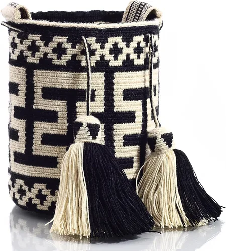 Vista 3 de WYOU Designer Collection, Handwoven Hobo Bucket Bag in Wayuu Crochet