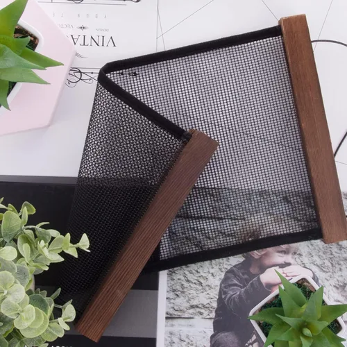Vista 5 de FEQO Organizador de aretes de malla para colgar aretes, soporte para colgar en la pared, organizador de joyas con 20 ganchos negros en forma de S