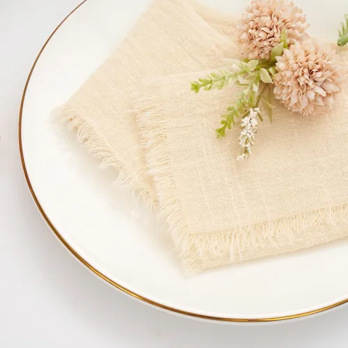 Vista 2 de 24 servilletas de tela hechas a mano con flecos beige, 16 x 16 pulgadas, delicadas servilletas de algodón rústico a granel para bodas, cenas, fiestas