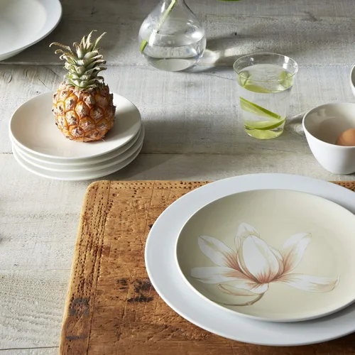 Vista 6 de Noritake Colorwave - Plato llano, borde, 11 pulgadas, juego de 4 en blanco