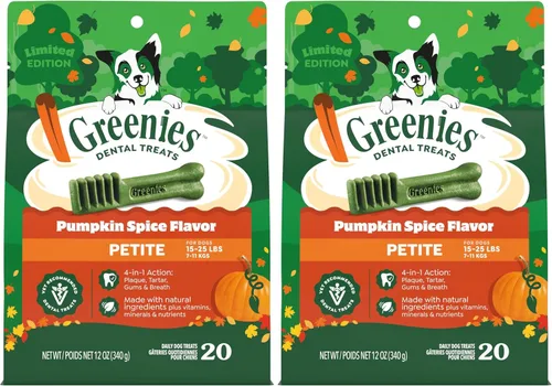 Vista 15 de Greenies Golosinas dentales naturales para perros adultos recomendadas por veterinarios, tamaño pequeño, sabor arándano, paquete de 12 onzas, 20