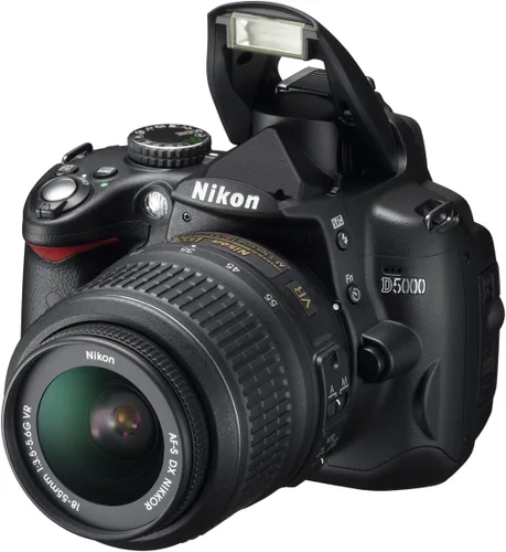 Vista 10 de Nikon D5000 cámara réflex digital 12.3MP DX con lente de 18-55mm f/3.5-5.6G VR y LCD de ángulo variable de 2.7 pulgadas