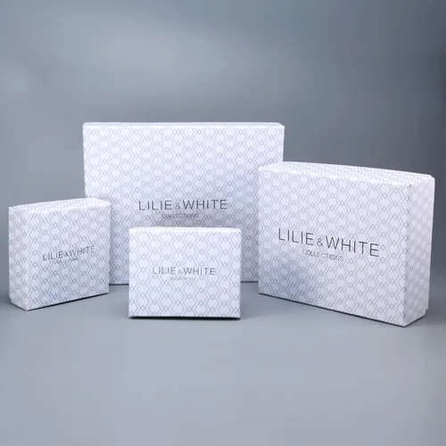 Vista 6 de LILIE&WHITE Pendientes colgantes de triángulo de metal para mujer, joyería de disfraz