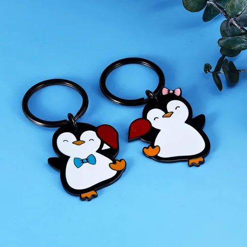 Vista 7 de FrereFeter 2 llaveros a juego de pingüinos para parejas, amantes de los pingüinos, llaveros nacionales para el día del novio, lindo llavero