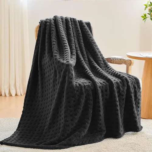 Vista 461 de NEWCOSPLAY Manta súper suave de franela sedosa de alta calidad con diseño de punto gofre 3D, ligera, para uso en todas las estaciones
