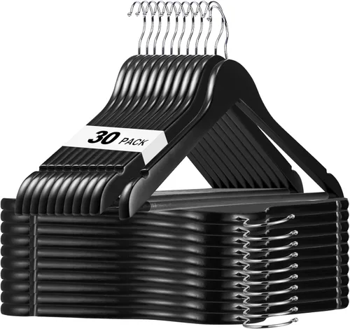 Vista 22 de HOUSE DAY - Paquete de 10 perchas de madera negra, percha de madera maciza con barra antideslizante para pantalones, percha de abrigo de madera