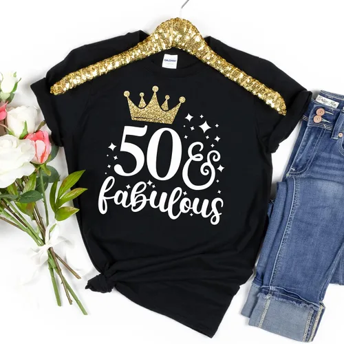 Vista 3 de Camiseta de cumpleaños número 50 y fabulosa para mujer, camiseta de 50 y fabulosa, regalo de cumpleaños para ella, traje de cumpleaños 50, negro