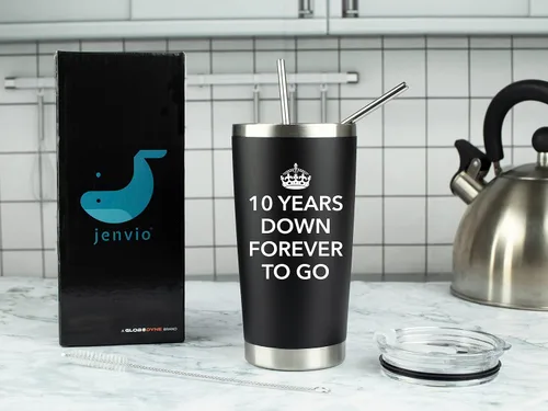 Vista 4 de 10 aniversario para él Vaso de viaje de acero de 20 onzas para café o bebidas frías 10.º décimo mejor regalo de taza de boda para hombres, su