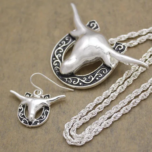 Vista 4 de RechicGu Conjunto de collar y aretes de cadena de serpiente de vaquero con sombrero de vaquero del oeste de Texas