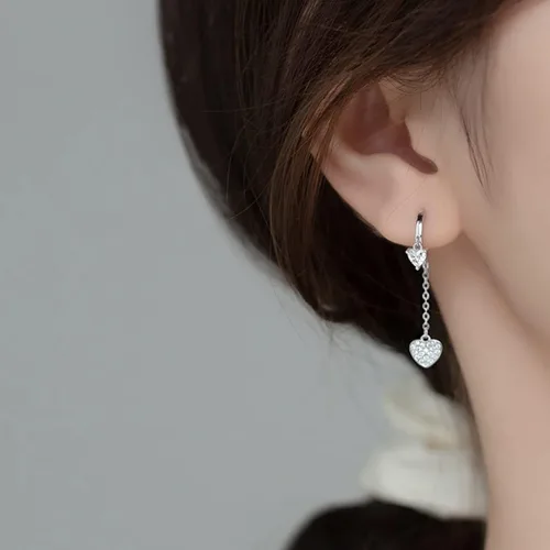 Vista 2 de SLUYNZ Pendientes de aro pequeños de plata de ley con circonita cúbica para mujeres y adolescentes y niñas, aretes de aro con forma de corazón