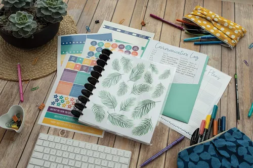Vista 9 de UCreate Kit de planificador personalizable para profesores, 8.5 x 11 pulgadas, 157 piezas (P1000128)