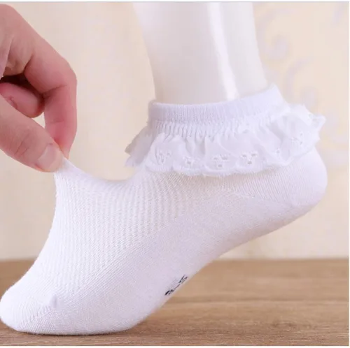 Vista 5 de Twtility - Calcetines de encaje con volantes y ojales para bebé y niña, de algodón, con volantes