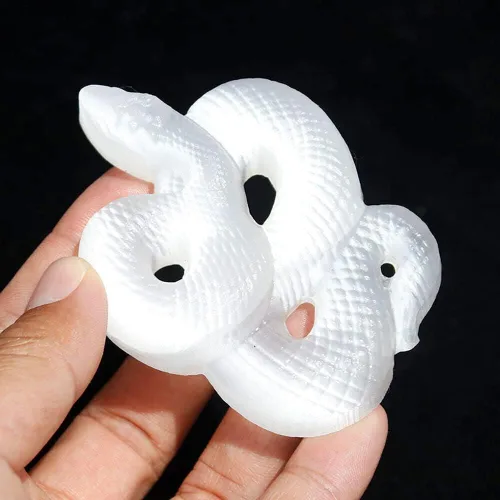 Vista 2 de TEAMWILL Calavera de serpiente de selenita natural tallada de cristal de cuarzo para curación Reiki, 1 pieza