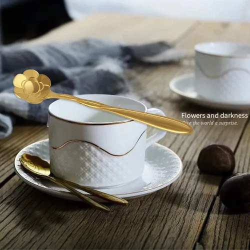 Vista 4 de Cuchara de café creativa de acero inoxidable con flores, cucharas de sopa de azúcar, cucharas para remover té helado de 4.8 pulgadas, cucharas