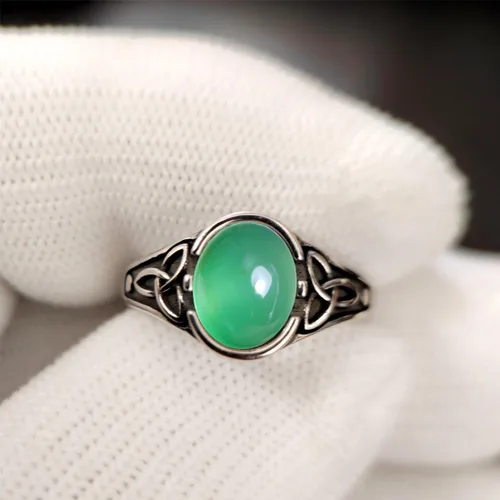 Vista 2 de Anillo vikingo de piedra natural ovalada con nudo celta, plata de ley S925 retro, anillo de cristal gótico punk para mujer
