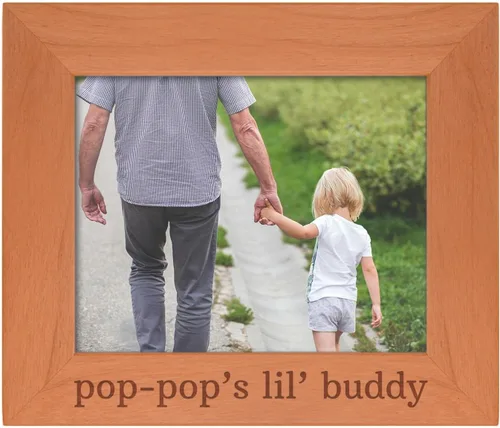Vista 12 de Personalized Gifts Grandpa Gift Grandpa's Lil' Buddy Grandson - Marco de fotos de madera natural grabado de 4 x 6 pulgadas, diseño de paisaje