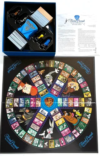 Vista 4 de Warner Brothers Trivial Pursuit - Edición familiar por Warner Bros.