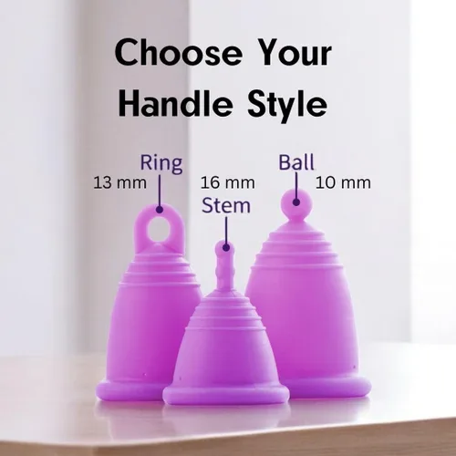 Vista 2 de Taza menstrual más personalizable con mango de bola MeLuna Me Luna Cómodo vaso reutilizable Almohadilla de tampón alternativa para todo tipo