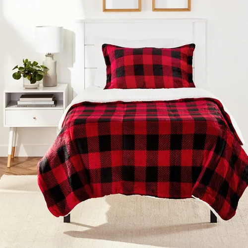 Vista 10 de Amazon Basics - Juego de ropa de cama de 3 piezas, Micromink Sherpa, ultrasuave, edredón cálido para todas las estaciones, tamaño Full/Queen, negro