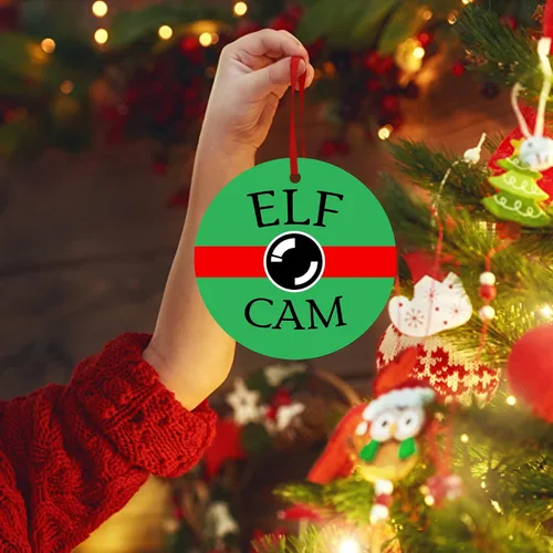 Vista 6 de Adorno de cámara de elfo de Navidad 2023 vigilancia reloj de Papá Noel colgante decoración de árbol de Navidad vacaciones te está mirando travieso