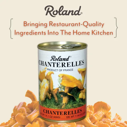Vista 2 de Roland Foods Champiñones rebozuelos enlatados, alimentos enlatados especiales, lata de 7.9 onzas