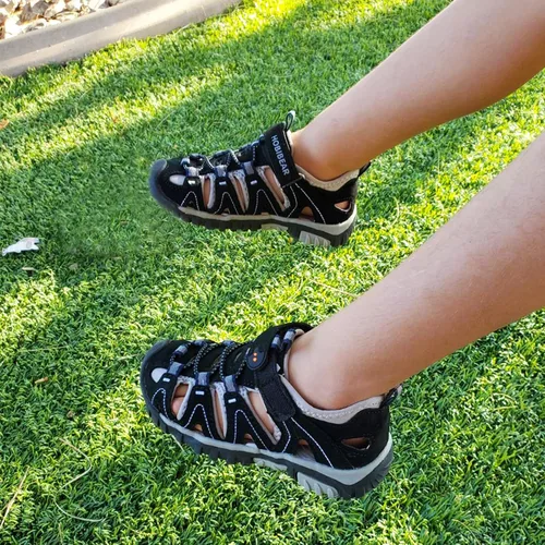 Vista 2 de GUBARUN - Sandalias de agua para niño y niña con puntera cerrada