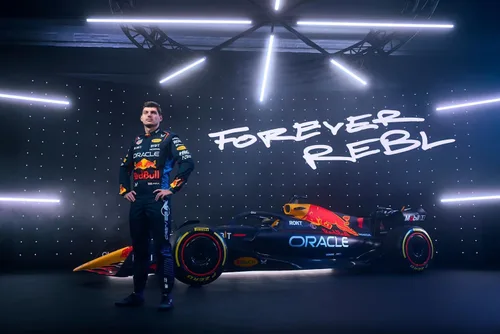 Vista 6 de Bburago 1/43 - Red Bull Racing RB20 F1 GP 2024 Race Collection #1 Max Verstappen