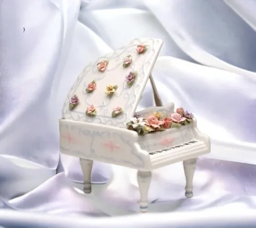 Vista 4 de Cosmos Gifts Figura musical de porcelana fina y elegante para piano de cola (música melodía: Fur Elise), 7 3/4 pulgadas de alto