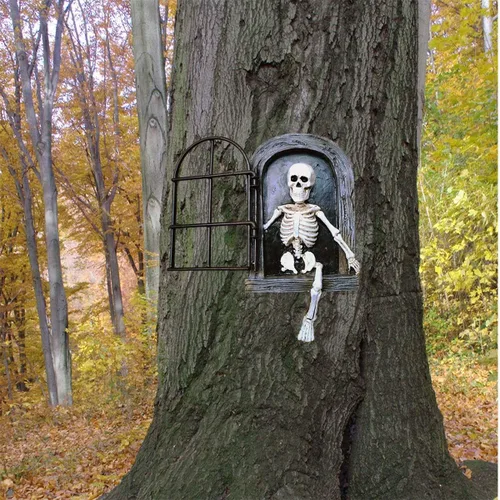 Vista 5 de Esqueleto de Halloween, la puerta, árbol, abrazador, estatua de jardín, cráneo, resina, falta de manos y piernas, escultura de cara de árbol