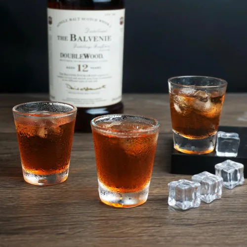 Vista 5 de BCnmviku Juego de vasos de chupito de 1.5 onzas con base pesada, vaso de chupito transparente (paquete de 10)