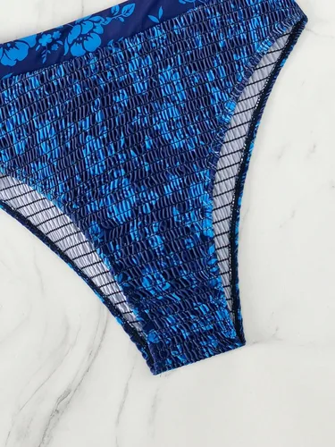 Vista 7 de SHENHE Conjunto de bikini floral de 2 piezas para mujer, trajes de baño fruncidos con aros altos