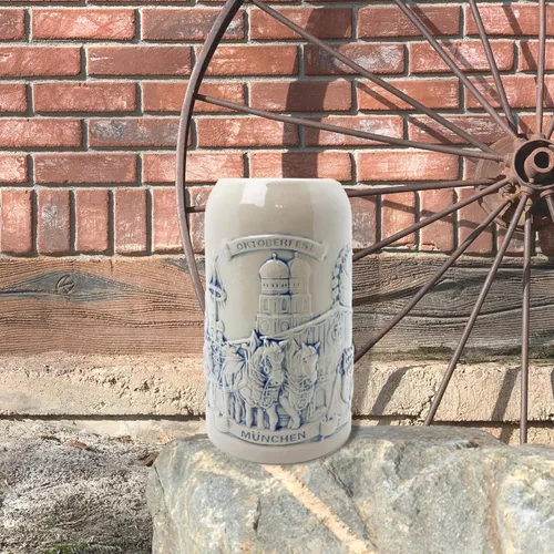 Vista 5 de Essence of Europe Gifts Beer Stein Munich Beer Wagon Taza de cerveza de gres por E.H.G .5 Litro