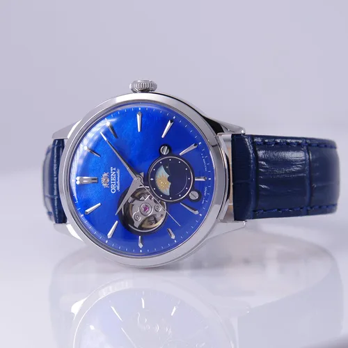 Vista 4 de Orient Bambino - Reloj automático con esfera azul para hombre RA-AS0103A10B