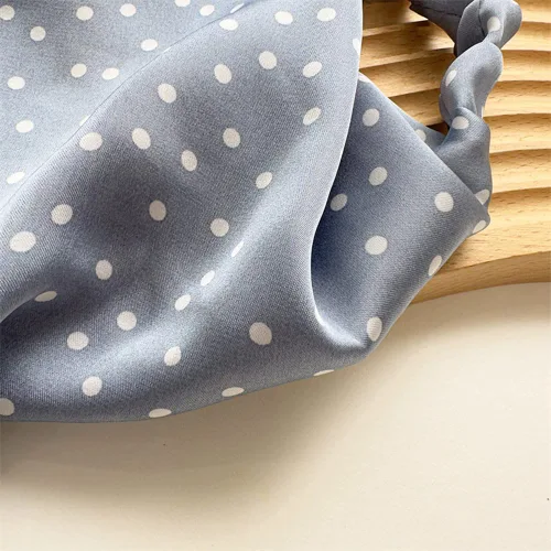 Vista 6 de Pañuelo elástico para el cabello, bandanas para el cabello, bufanda de lunares para mujeres y niñas (flor de satén retro)