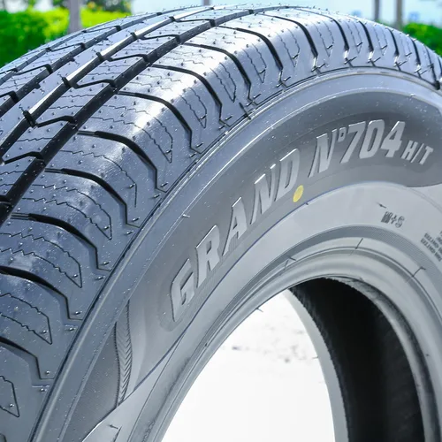 Vista 3 de Nebula Grand N704 H/T - Juego de 4 neumáticos radiales para camiones ligeros de carretera para todas las estaciones LT285/75R16 285/75/16 285/75-16